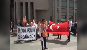 Adliye personelinden rotasyon eylemi