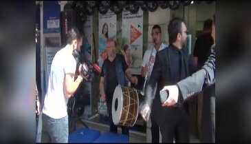 Bursa'da kayınpederini sırtından bıçakladı!