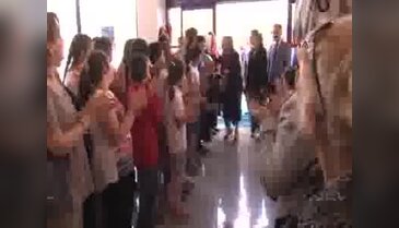Gaziantep'te AK Partili kadınlardan 50 yetime kıyafet desteği