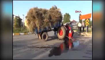 Traktör ikiye bölündü, sürücü kazadan yara almadan kurtuldu