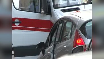 Otomobilinde öldürülen kişinin cenazesi Adli Tıp'a kaldırıldı