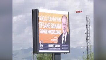 Bakan Akdağ Memleketi Erzurum'da efsane geri döndü pankartlarıyla karşılandı