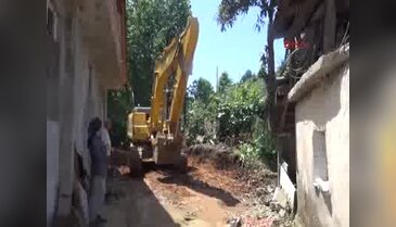 6 yıldır hac kurası çıkmadı, biriktirdiği parasını yol yapımına bağışladı