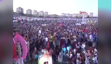 Aksaray protokolü açılışta, alevlerin altında kaldı
