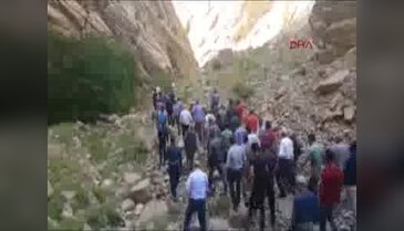 Ot toplamak için çıktığı kayalıklardan düştü