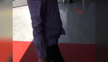 Çift kol nakilli Mustafa Sağır halaya durdu