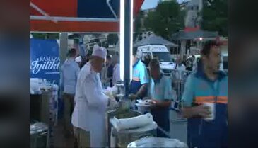 İstanbul'da ilk iftar