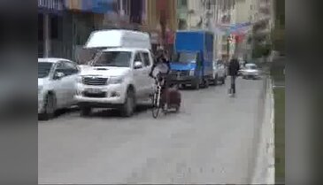 Hakkari Barış için pedal çeviriyor