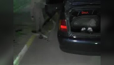Uşak'ta otomobilin yakıt deposunda 8 kilo 640 gram esrar çıktı