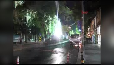 Bombalı saldırının gerçekleştiği yerde temizlik çalışmaları sürüyor