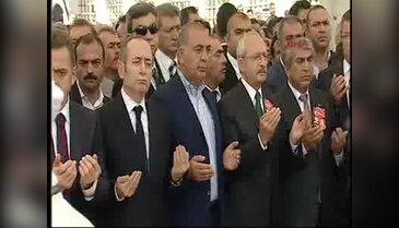 Başbakan Yıldırım ve Kılıçdaroğlu Şehit cenazesine katıldı - 5
