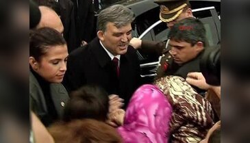Abdullah Gül'den Twitter'da başsağlığı mesajı