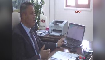 Maaşını öğrencilere burs veren Başkan özel aracını makan aracı yaptı