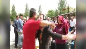 Midyat'ta Şehit polisler ve siviller için uğurlama töreni - 2