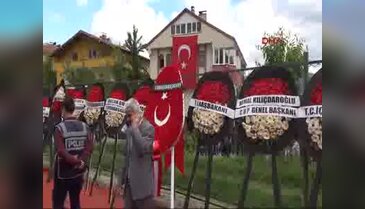 Şehit polis Şerife Özden Kalmış'ın cenazesi babaocağında