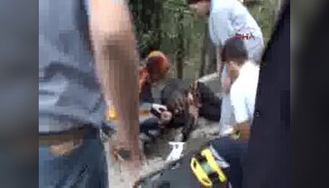 Sakarya'da otomobil motosiklete çarptı: 1 yaralı