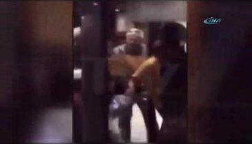 Justin Bieber yumruk yumruğa kavga etti