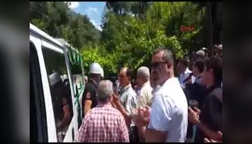 Sehit polis Nihat Şener Adana'da toprağa verildi