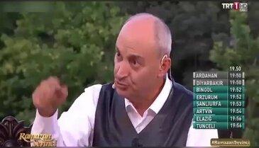 Canlı yayında söyledi: Namaz kılmayan hayvandır
