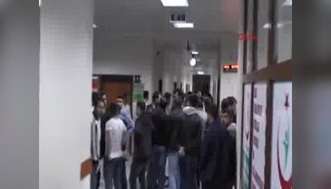 Berat ile Yunus Emre öğretmene yanıyor