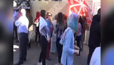 Patnos'ta kazada hayatını kaybeden öğretmen, Trabzon'da son yolculuğuna uğurlandı