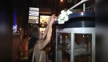 Cihangirliler patlamada ölen simitçi Feridun ağabeylerini andı