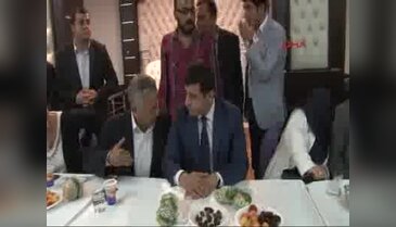 Demirtaş'tan Altan Tan'a eleştiri: Yol ayrımında olan biz değiliz tolunu şaşıranlar kendileri bulacaktır