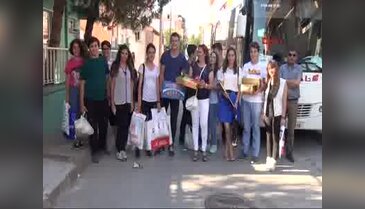 Annesini kanserden yitiren küçük kızın yüzünü güldüren proje