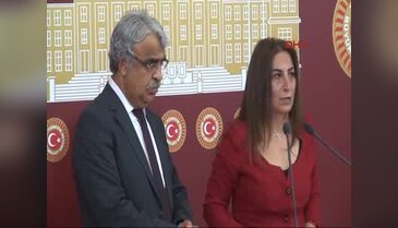 Mithat Sancar ve Aysel Tuğluk TBMM'de basın toplantısı düzenledi  - 2