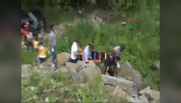 Zonguldak'ta otomobil şarampole yuvarlandı: 4 yaralı