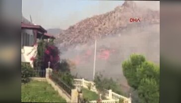Bodrum'da yangın gece de devam etti - 1