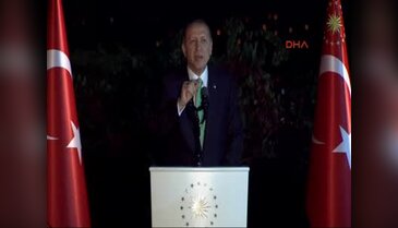 Cumhurbaşkanı, sanatçı ve sporcularla iftar sofrasında bir araya geldi - 3