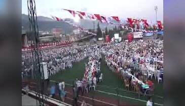 Kahramanmaraş 10 bin kişiyle iftar açtı