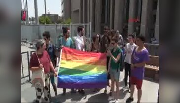 LGBTİ'den suç duyurusu