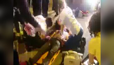 Otomobil yolda duran TIR'ın altına girdi: 1 ölü, 2 yaralı