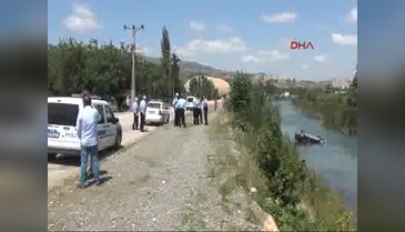 Otomobil Yeşilırmak'a uçtu, sürücü yaralandı