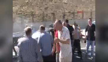 İstanbul Esenler'de trafik kazası: 2 ölü 1 yaralı
