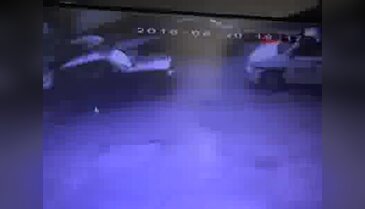 Polise çarpan sürücü serbest kaldı