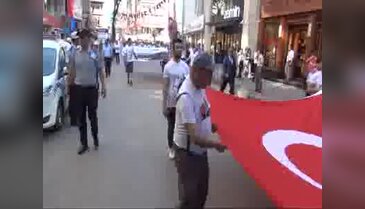 Zonguldak'ta maden işçileri kutlamalara destek verdi