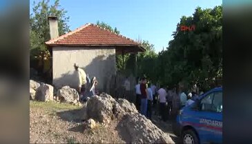 7 aylık hamile eşini av tüfeğiyle öldürüp, intihar etti