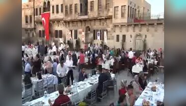 Şehit aileleri ve gaziler iftarda buluştu