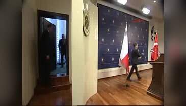 Dışişleri Bakanı Çavuşoğlu, Malta Dışişleri Bakanı Vella ile ortak basın toplantısı düzenledi - 1