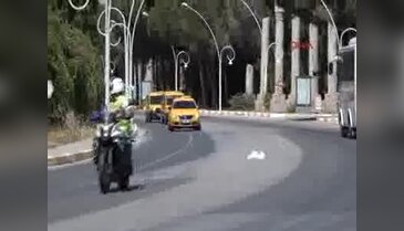Belek'te taksiciler kontak kapattı, esnaf kepenk indirdi