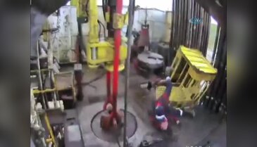 Asansör 20 metreden zemine çakıldı: 1 ölü