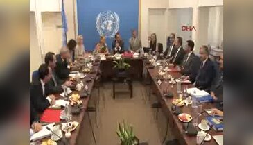 Kıbrıs'ta iki lider yeniden bir arada