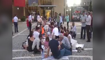 Adanalılar Yeryüzü Sofrası'nda oruçlarını açtılar