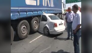 Bursalı TIR'ın karıştığı kazada inanılmaz kurtuluş!