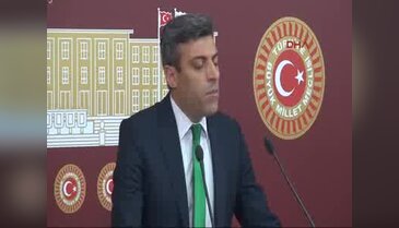 CHP'li Öztürk Yılmaz, Meclis'te düzenlediği basın toplantısında konuştu - 1