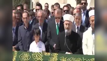 Erdoğan ve Gül cenazede biraraya geldi - 2