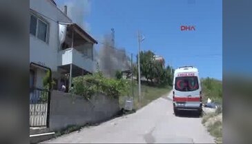 Eşini dövdükten sonra evini ateşe verdi